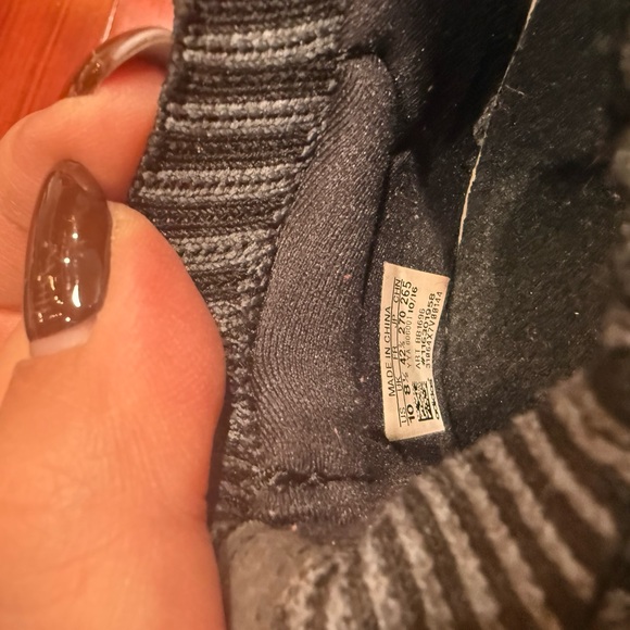 Adidas Gray Knit Sneakers ultra boost women size 10 - Picture 4 of 6